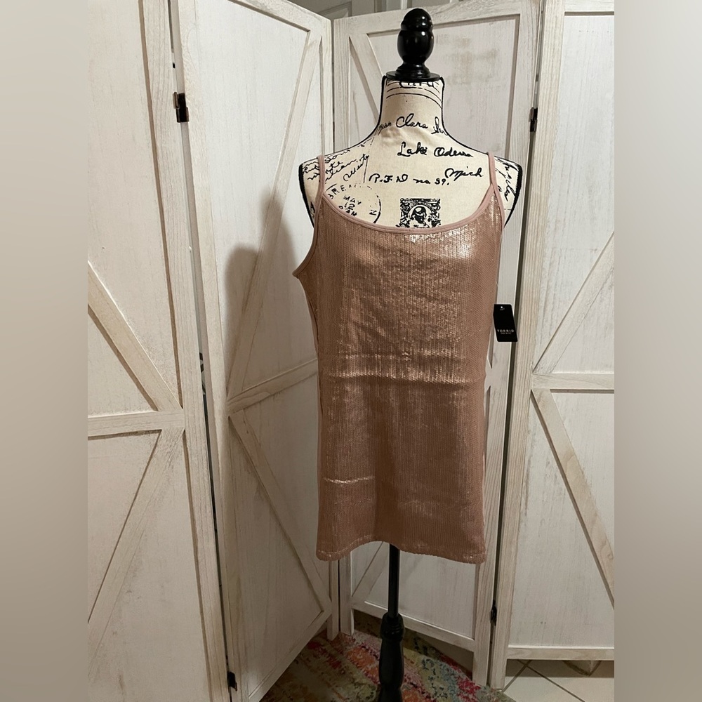 Torrid NWT blush pink sequin tank 2X